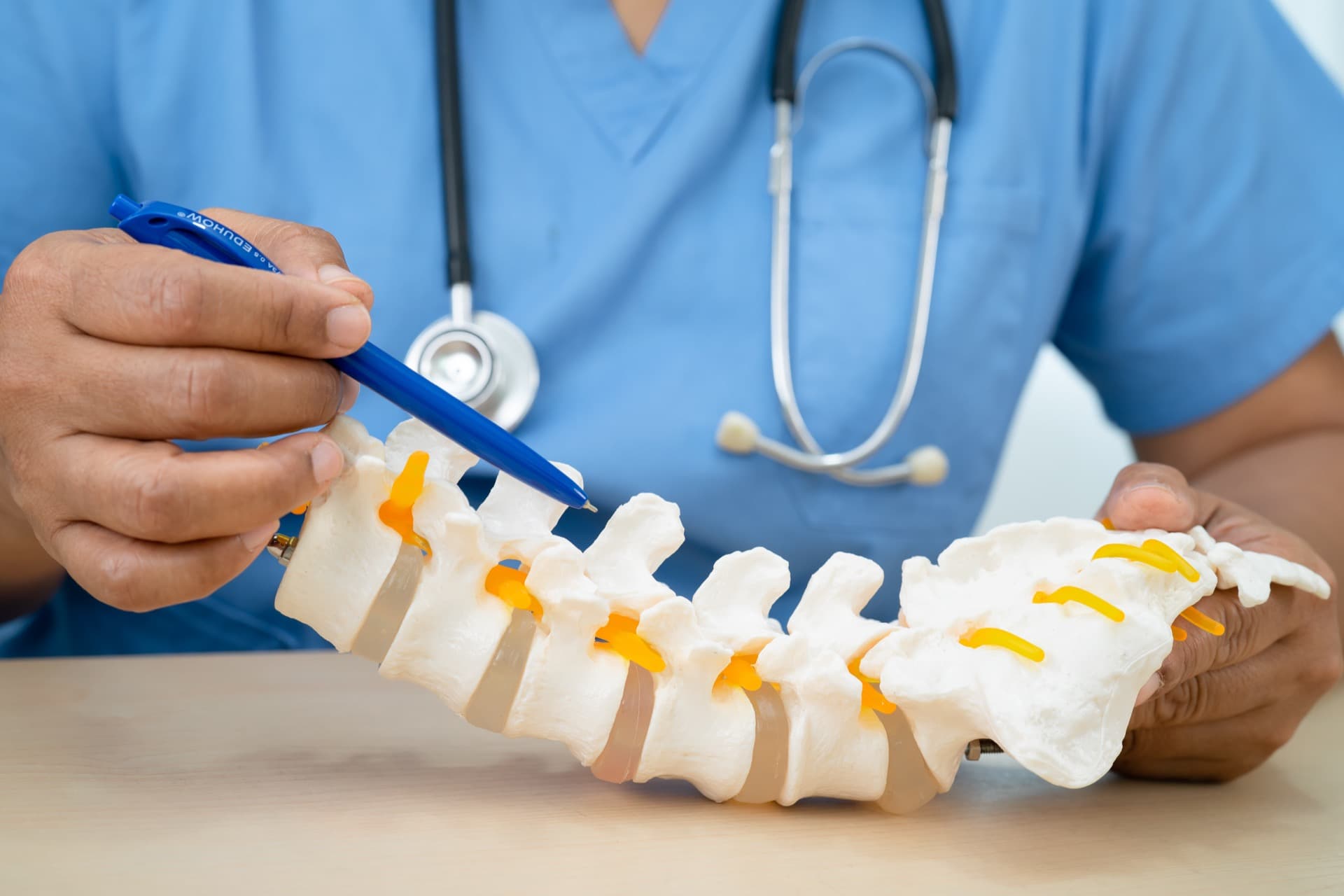 Traitement du spondylolisthésis